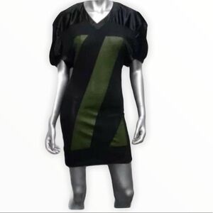 DAYA BY ZENDAYA Football Black/Green Jesery Dress